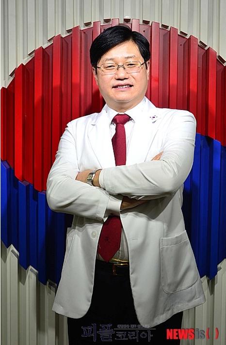 송준섭원장1.jpg